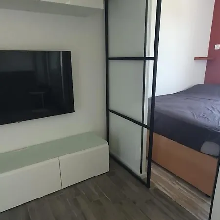 Appartement Rénové En 2025 à La Marina